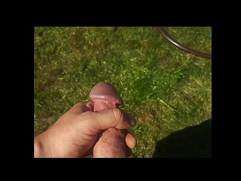 ❤️ Hot hottie si fa scopare la figa rosa e sborra con uno squirt in un giardino estivo ☑ Porno fb al it.zoomporno.ru ️❤